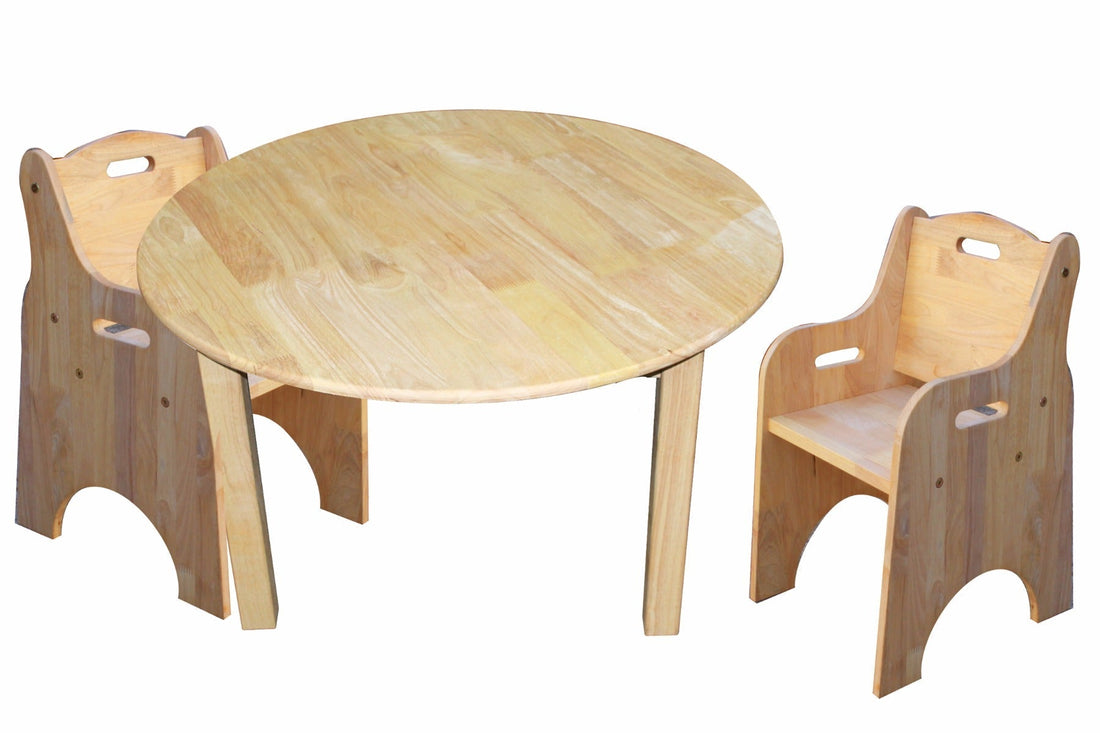 Medium round table and 2 toddler chairs