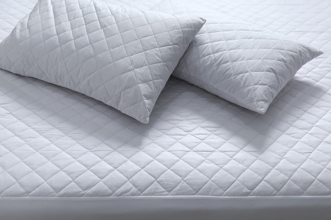 100% Cotton Quilted Fully Fitted 50cm Deep Super King Size Waterproof Mattress Protector
