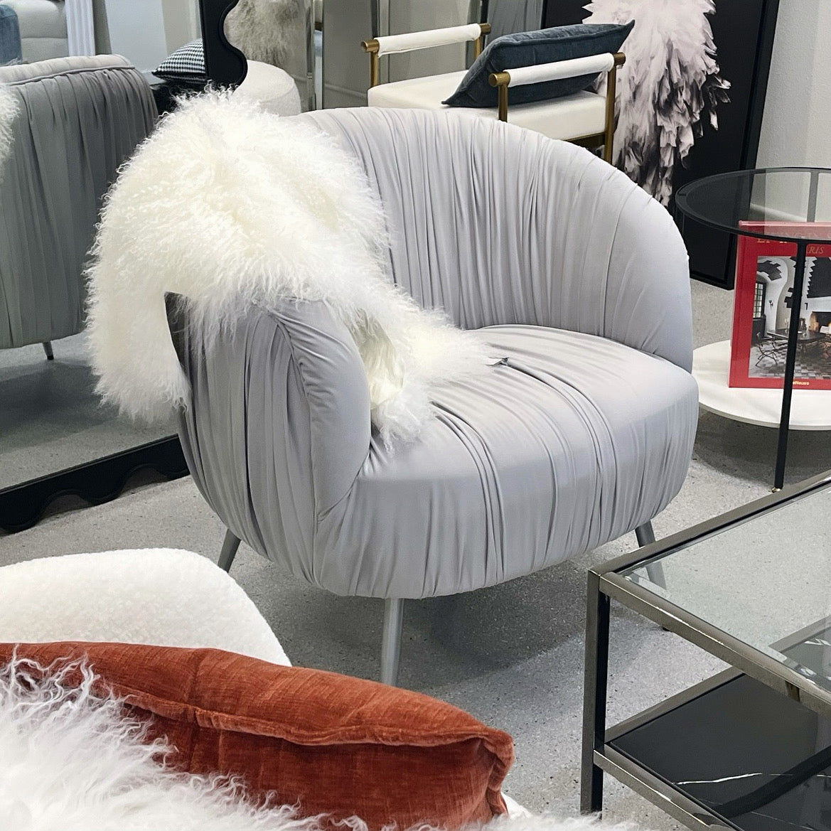 Interior Ave - Vespa Pleated Velvet Accent Chair – Pearl Grey