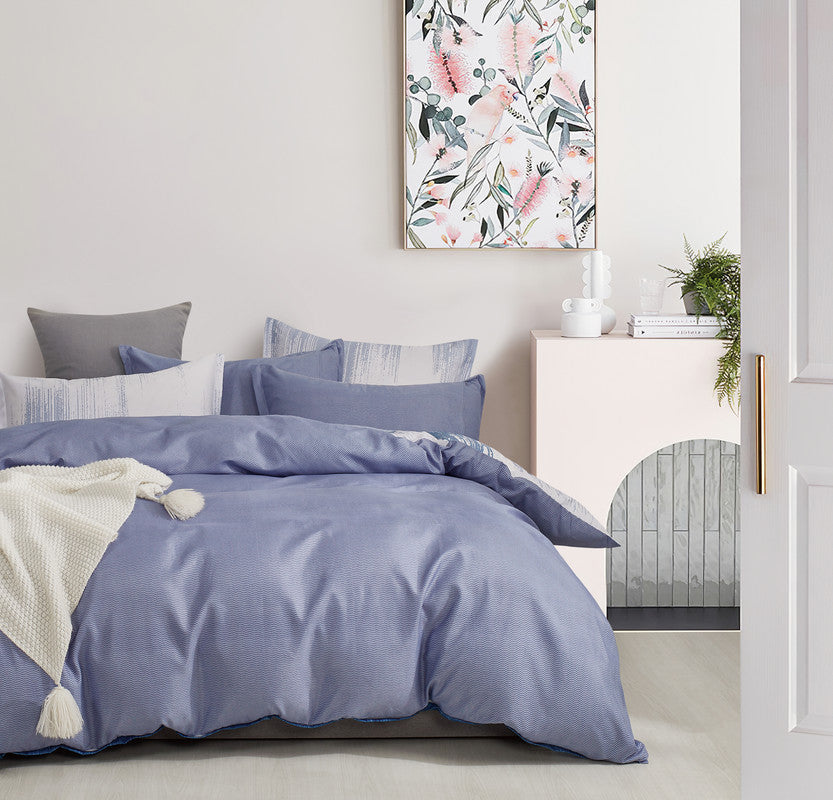 Microfiber reversible quilt cover set-king size